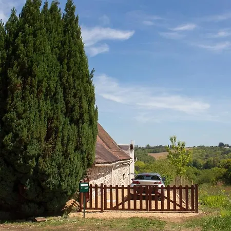 Bonnes Routes - 4 Star In The Perigord * La Coquille