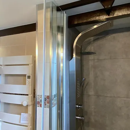 Feriehus Bonnes Routes - 4 Star In The Perigord La Coquille