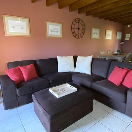 Bonnes Routes - 4 Star In The Perigord La Coquille